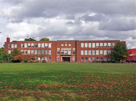 tudor grange academy solihull absence.